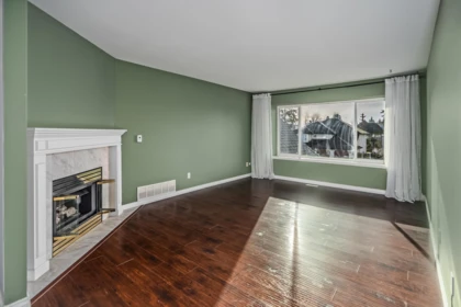 15663 107a Avenue, Surrey, BC, Surrey — Single Family Residence for sale