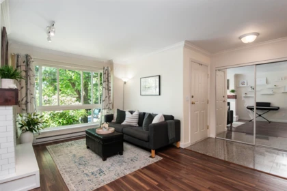 1 270 E Keith Road, North Vancouver, BC, North Vancouver — Townhouse for sale
