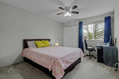 Powder Room Photo of 613 13923 72 Avenue, Surrey, BC