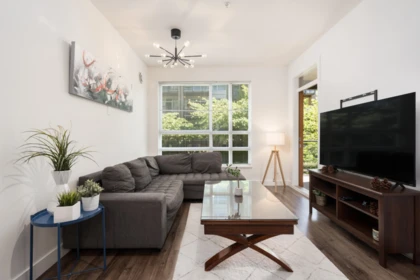 217 6033 Gray Avenue, Vancouver, BC, Vancouver — Apartment/Condo for sale