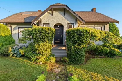 401 Somerset Street, North Vancouver, BC, North Vancouver — Single Family Residence for sale