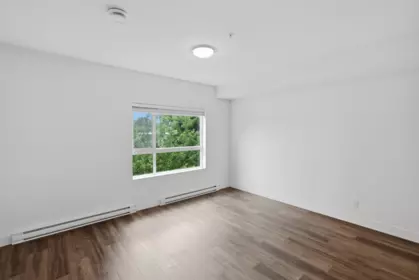 Basement Recreation Room Photo of 302 33568 George Ferguson Way, Abbotsford, BC