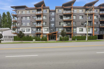 302 33568 George Ferguson Way, Abbotsford, BC, Abbotsford — Apartment/Condo for sale