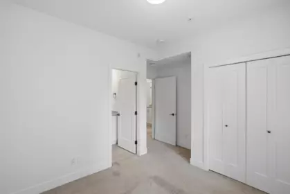 Mudroom Photo of 302 33568 George Ferguson Way, Abbotsford, BC