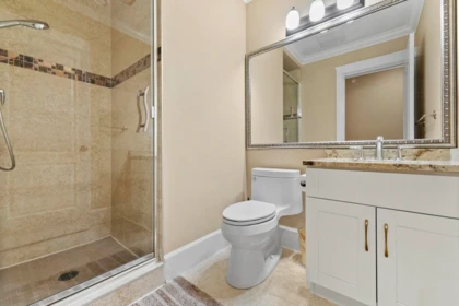 Mudroom Photo of 4077 W 13th Avenue, Vancouver, BC