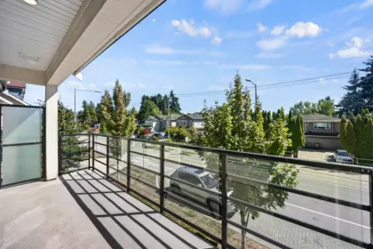 Entry Foyer Photo of 58 10199 River Drive, Richmond, BC