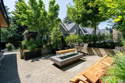 Garden / Landscaping Photo of 8 1228 Hudson Street, Coquitlam, BC