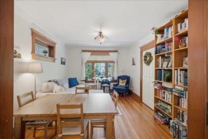 Kitchen Island Photo of 761 E 15th Avenue, Vancouver, BC