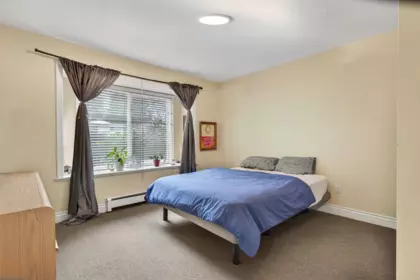 Swimming Pool Photo of 9766 130a Street, Surrey, BC