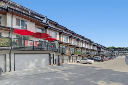 51 15775 Mountain View Drive Drive, Surrey, BC, Surrey — Townhouse for sale