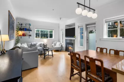 158 W 14th Avenue, Vancouver, BC, Vancouver — Townhouse for sale