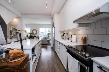 Kitchen Photo of 3 4716 Orca Way, Tsawwassen, BC