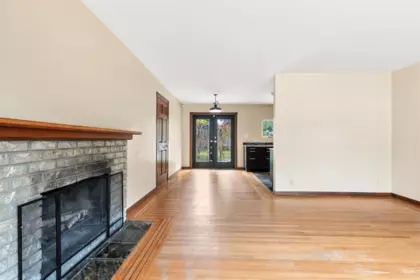 Family Room Photo of 11530 95a Avenue, Delta, BC