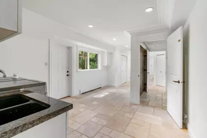 Kitchen Photo of 13788 32 Avenue, Surrey, BC