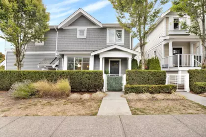 2885 E 41st Avenue, Vancouver, BC, Vancouver — Townhouse for sale