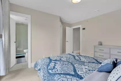Powder Room Photo of 2885 E 41st Avenue, Vancouver, BC