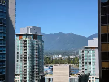 Breakfast Nook Photo of 1109 1367 Alberni Street, Vancouver, BC