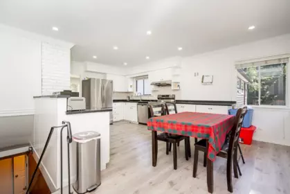 Kitchen Island Photo of 730 Colborne Street, New Westminster, BC