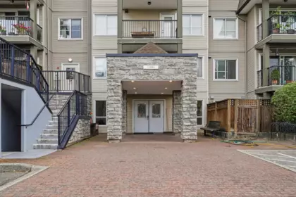 Basement Recreation Room Photo of 320 12083 92a Avenue, Surrey, BC