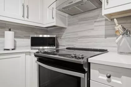 Kitchen Island Photo of 320 12083 92a Avenue, Surrey, BC
