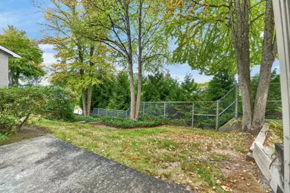 Hot Tub / Spa Photo of 1171 O'flaherty Gate, Port Coquitlam, BC
