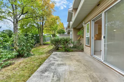 Swimming Pool Photo of 1171 O'flaherty Gate, Port Coquitlam, BC