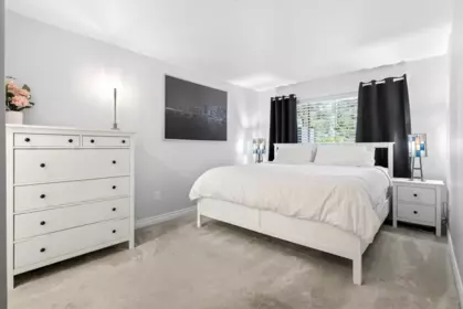 Hallway Photo of 206 33675 Marshall Road, Abbotsford, BC