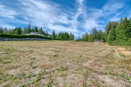 Pantry Photo of 604 Woodland Avenue, Gibsons, BC