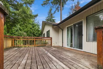 Backyard Photo of 734 Carleton Drive, Port Moody, BC