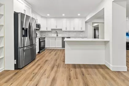 Mudroom Photo of 734 Carleton Drive, Port Moody, BC