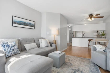 Family Room Photo of 507 135 Eleventh Street, New Westminster, BC