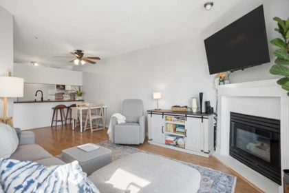 Living Room Photo of 507 135 Eleventh Street, New Westminster, BC