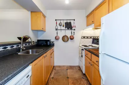 Kitchen Photo of 107 360 E 2nd Street, North Vancouver, BC