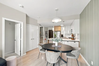 Breakfast Nook Photo of 127 22 E Royal Avenue, New Westminster, BC