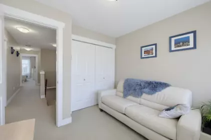 Entry Foyer Photo of 2 5623 Teskey Way, Chilliwack, BC