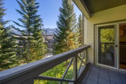 Guest Bathroom Photo of 103 3300 Ptarmigan Place, Whistler, BC
