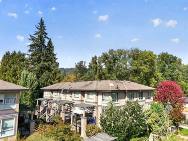 Hot Tub / Spa Photo of 3 3201 Noel Drive, Burnaby, BC