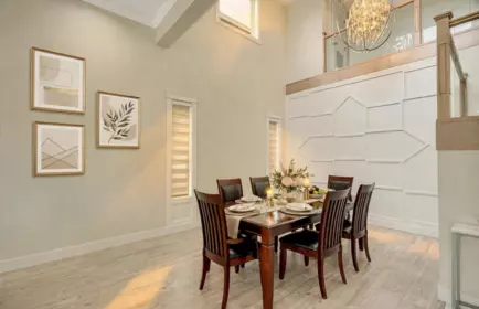Breakfast Nook Photo of 17217 59 Avenue, Surrey, BC