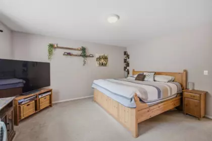 Bedroom 4 Photo of 2 46360 Valleyview Road, Chilliwack, BC