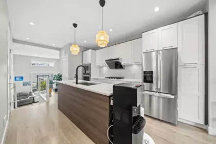 40 2888 156 Street, Surrey, BC, Surrey — Townhouse for sale