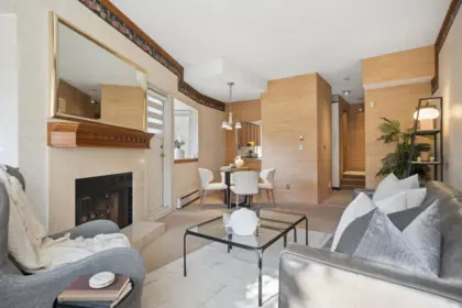 2 1115 W 10th Avenue, Vancouver, BC, Vancouver — Townhouse for sale