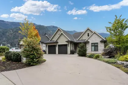 52810 Bunker Road, Chilliwack, BC, Chilliwack — Single Family Residence for sale