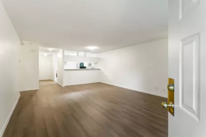 8 13660 84 Avenue, Surrey, BC, Surrey — Townhouse for sale