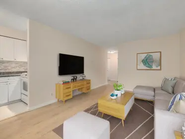 211 8451 Westminster Highway, Richmond, BC, Richmond — Apartment/Condo for sale