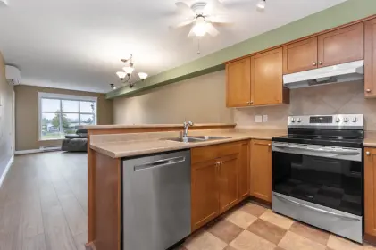 208 8955 Edward Street, Chilliwack, BC, Chilliwack — Apartment/Condo for sale