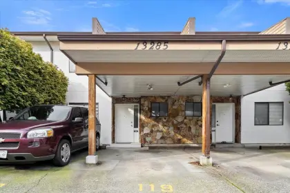 13285 71b Avenue, Surrey, BC, Surrey — Townhouse for sale