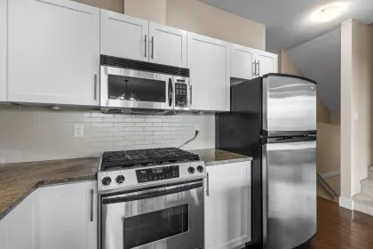 28 20326 68 Avenue, Langley, BC, Langley — Townhouse for sale