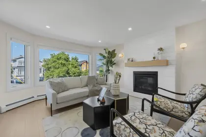 2460 E 2nd Avenue, Vancouver, BC, Vancouver — Single Family Residence for sale