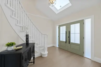 2460 E 2nd Avenue, Vancouver, BC, Vancouver — Single Family Residence for sale