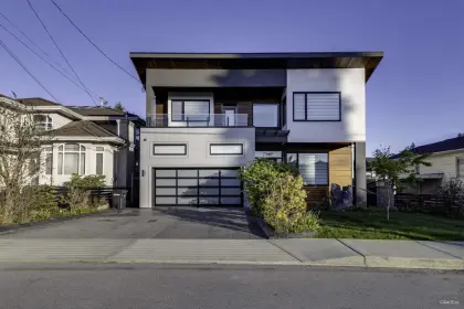 7746 17th Avenue, Burnaby, BC, Burnaby — Single Family Residence for sale